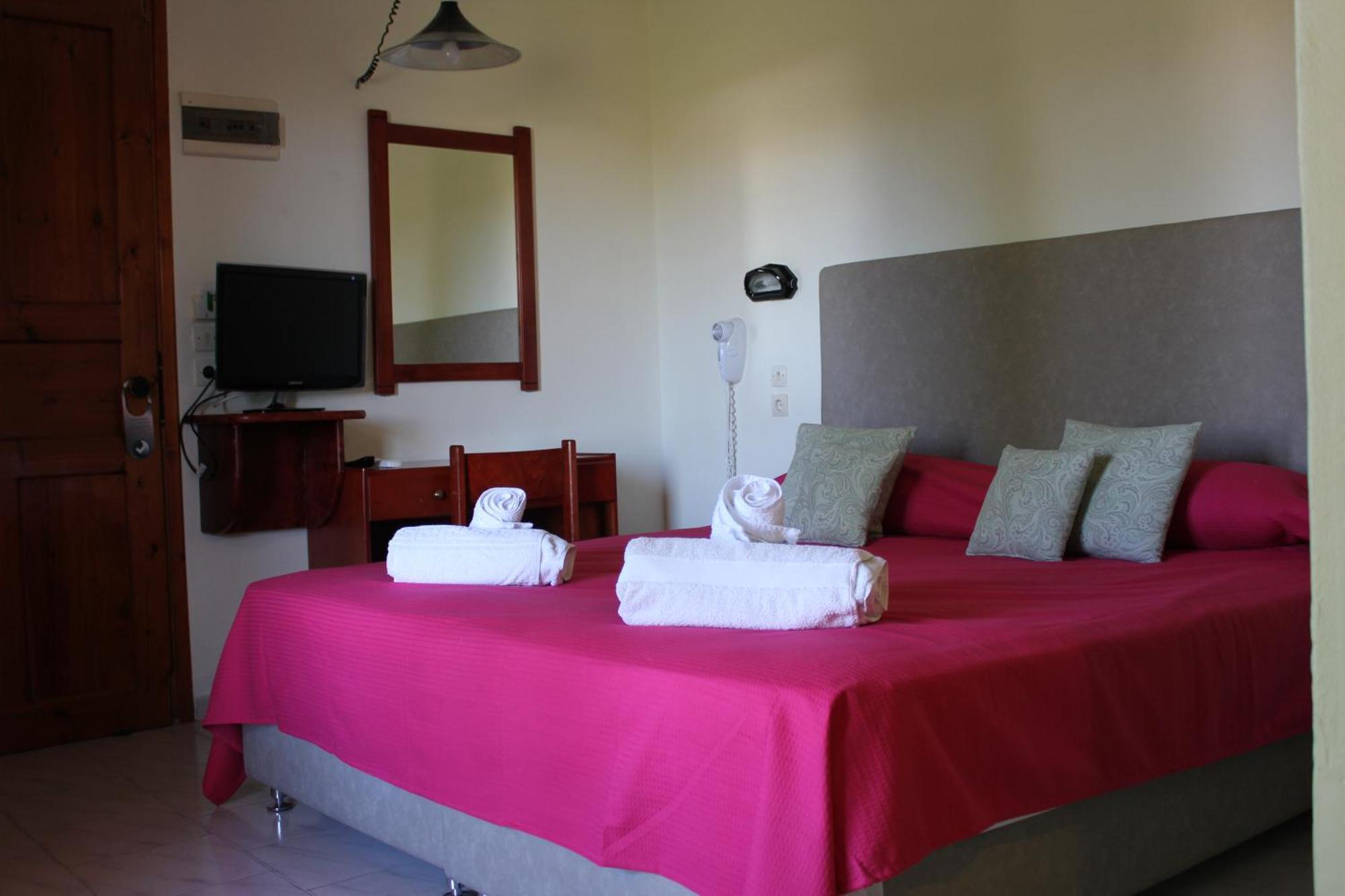 John Mary Aparthotel Faliraki Bilik gambar